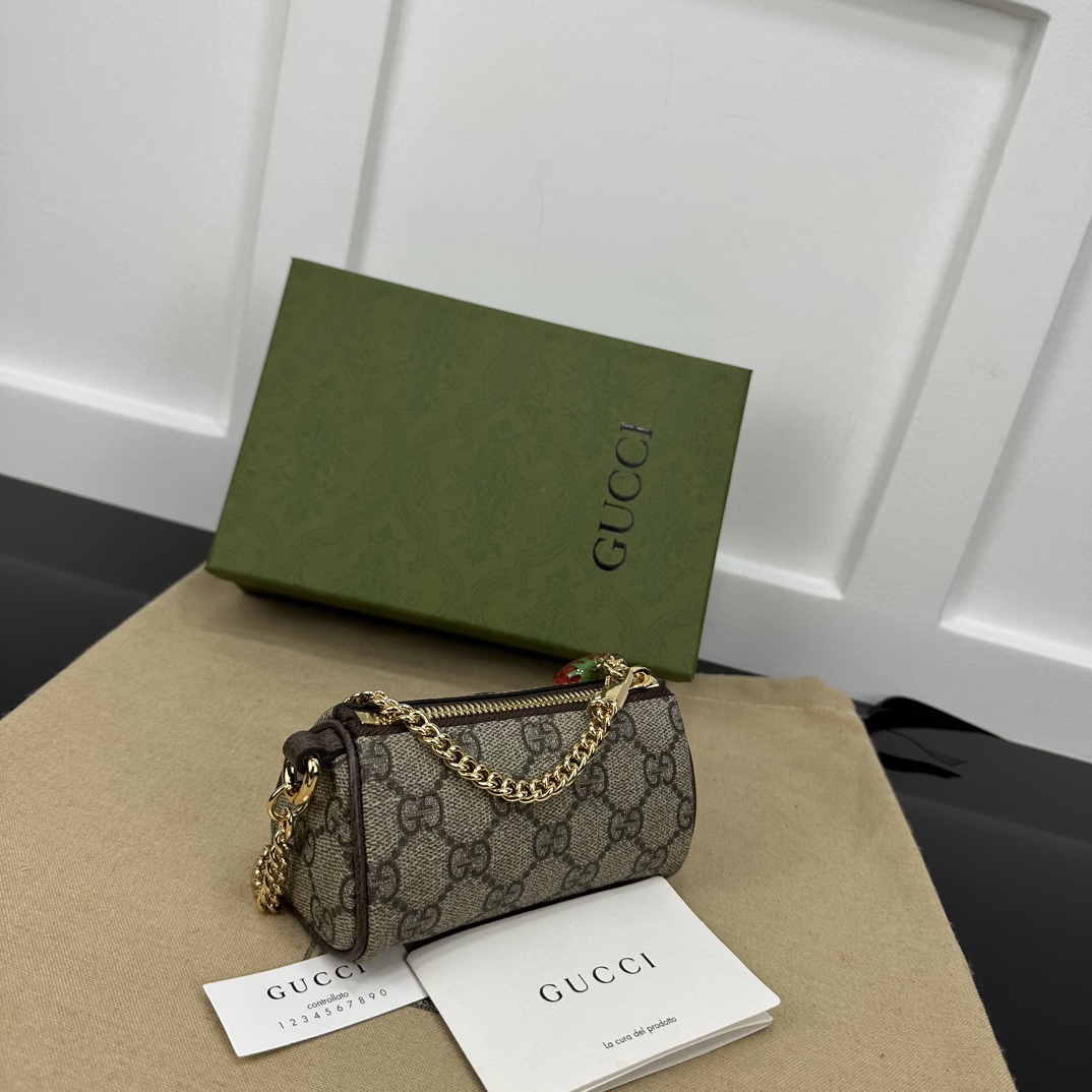 Gucci Satchel Bags